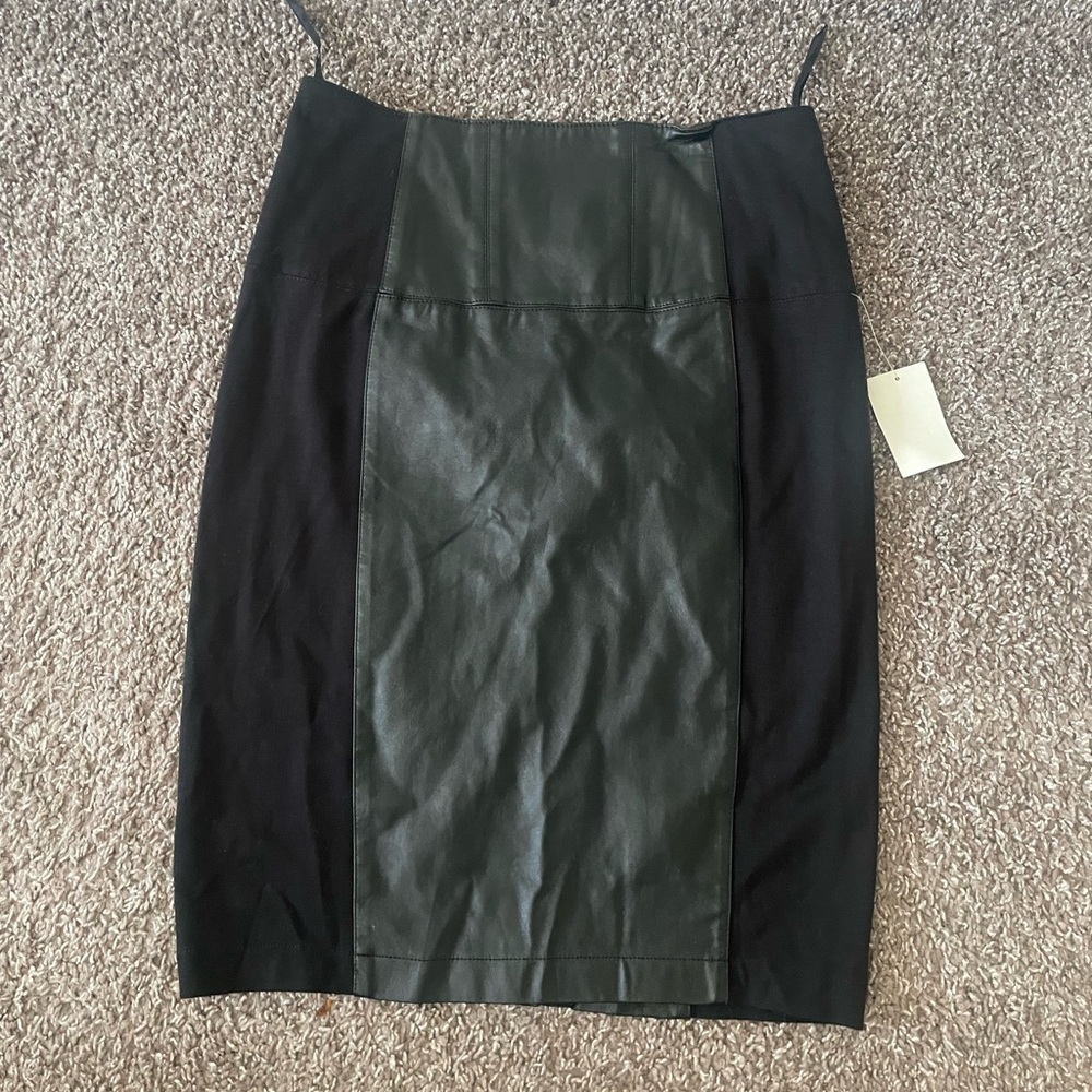 Blanc Nior faux leather skirt
